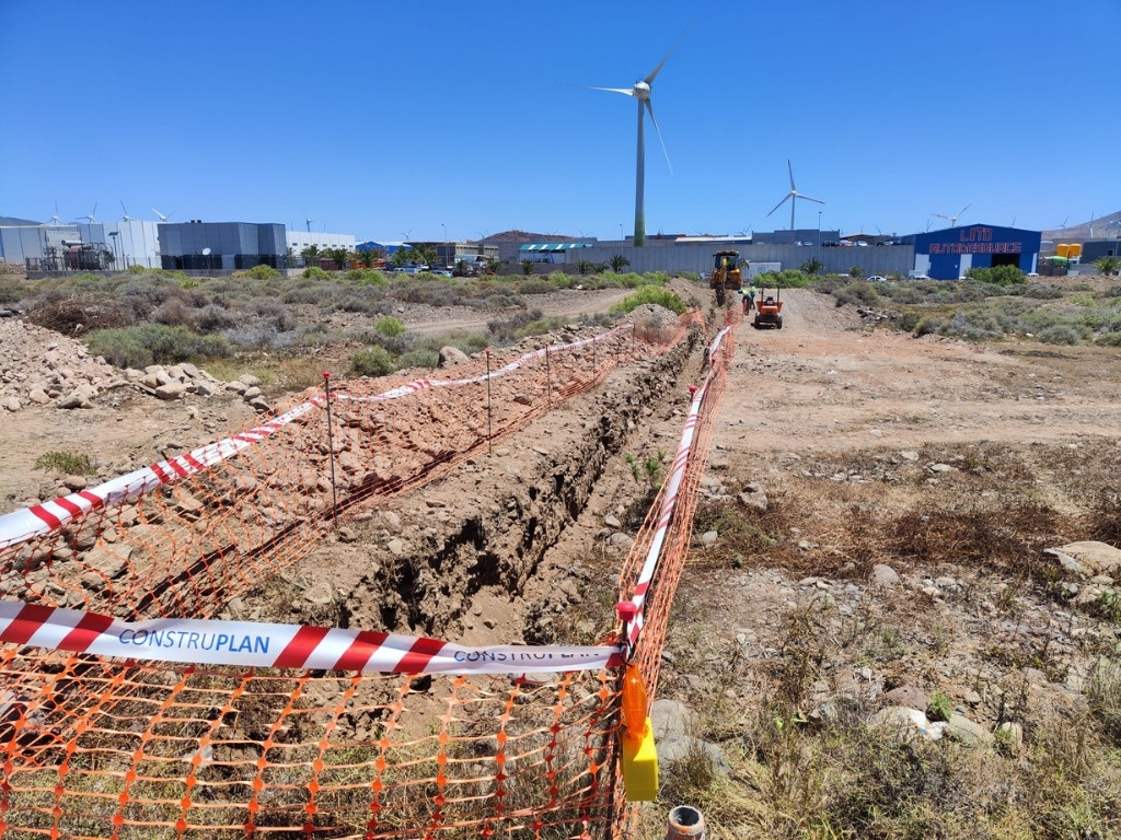 2105 PE PESCADERIA Y RACSA 1